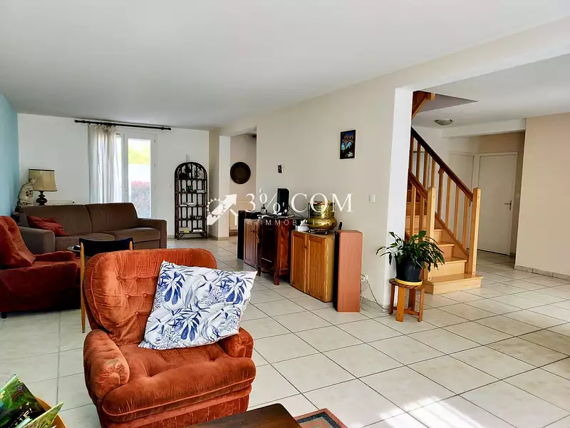 Maison, 155 m²