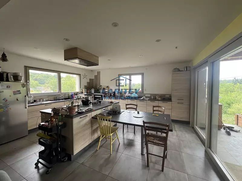 Maison, 253,5 m²