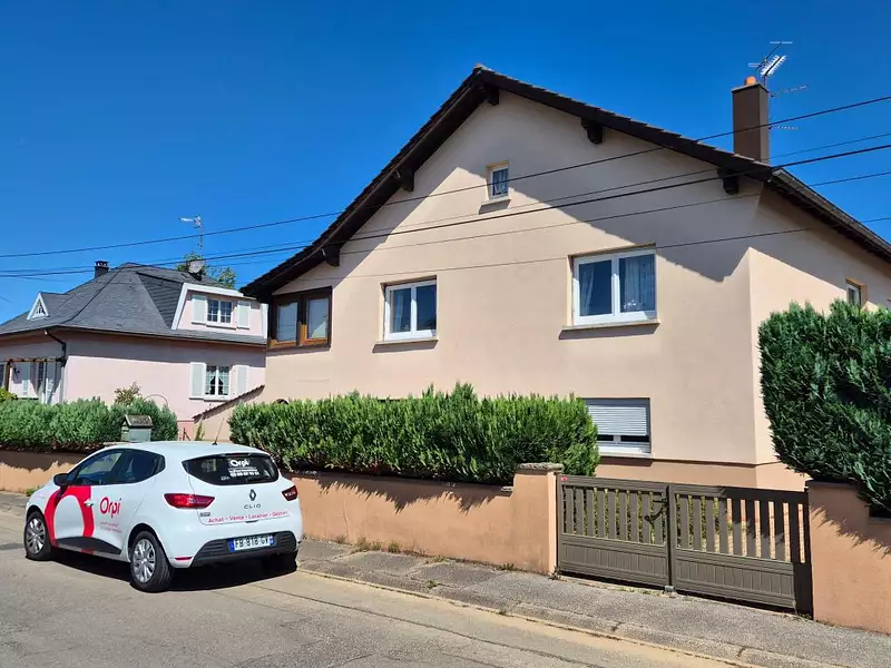 Maison, 215 m²