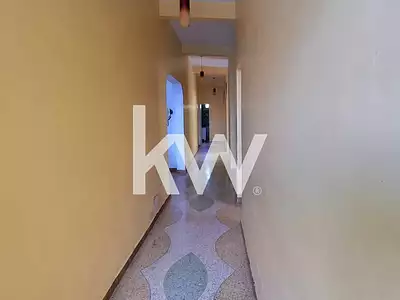 Maison, 275 m²