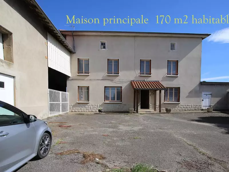 Maison, 243 m²