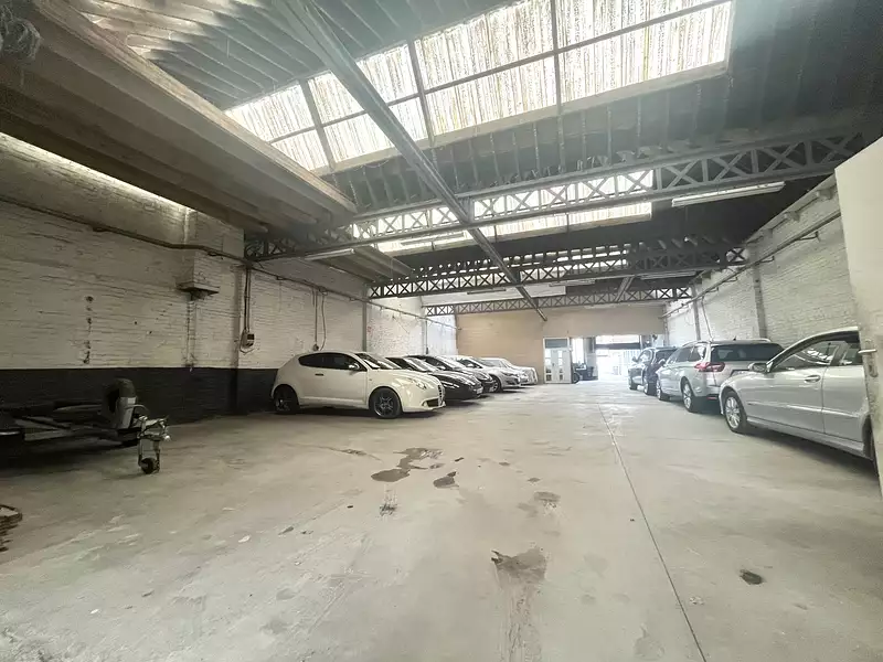 Divers, 393 m²
