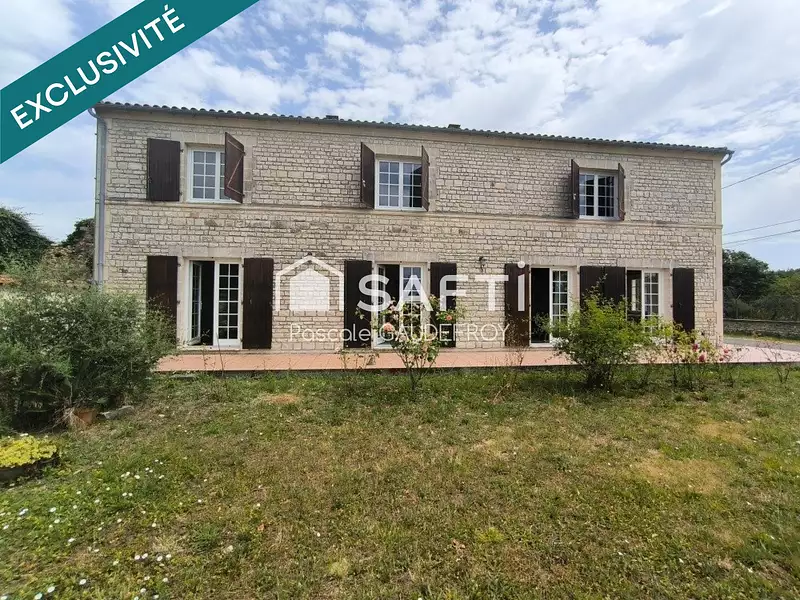 Maison, 223 m²