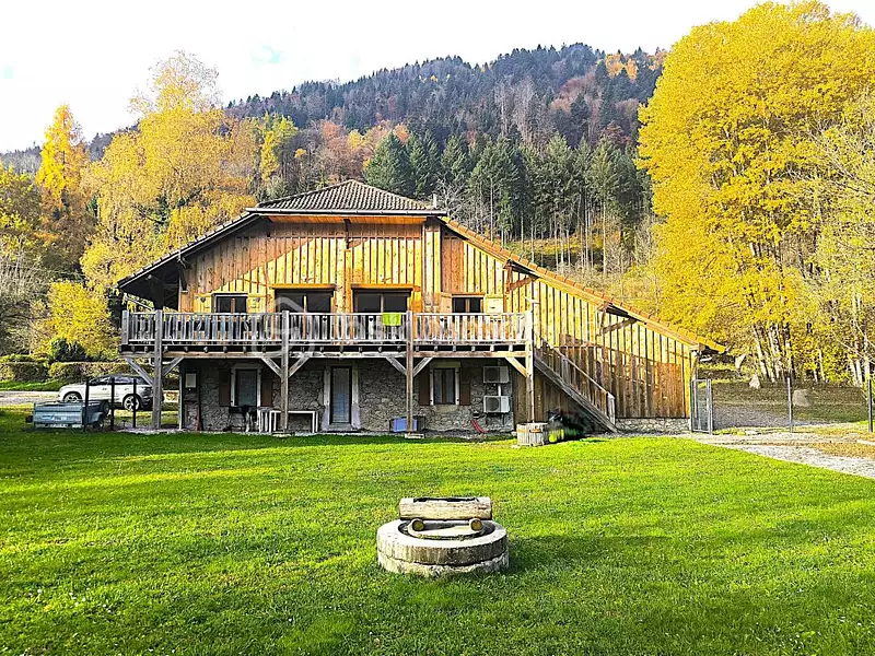 Maison, 270 m²