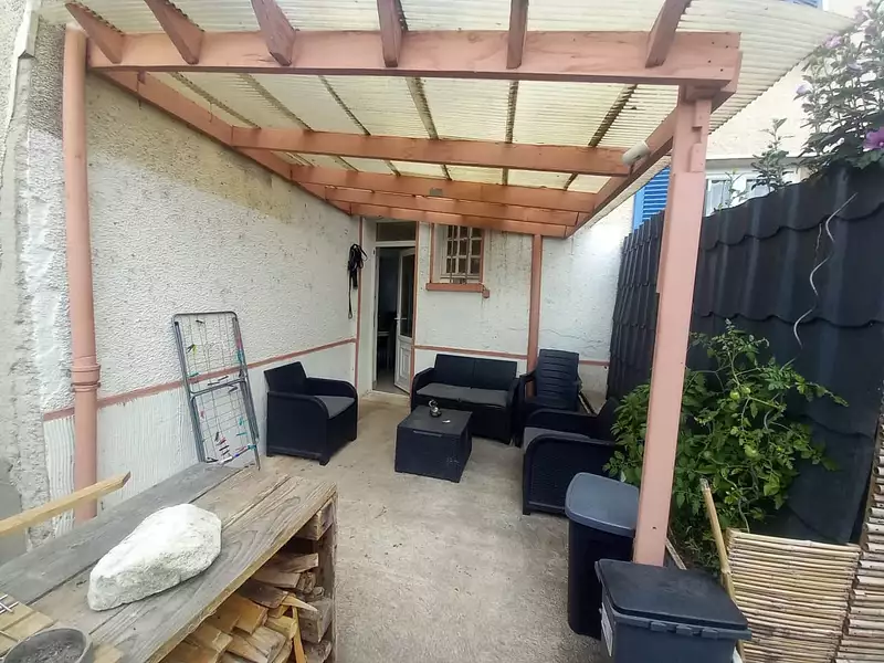 Immeuble, 160 m²