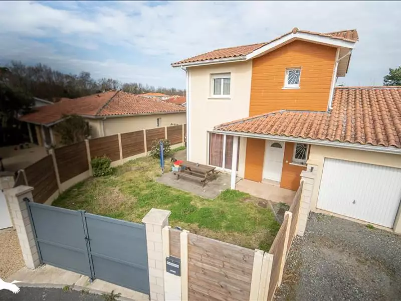 Maison, 90 m²