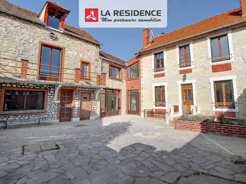 Maison, 283 m²