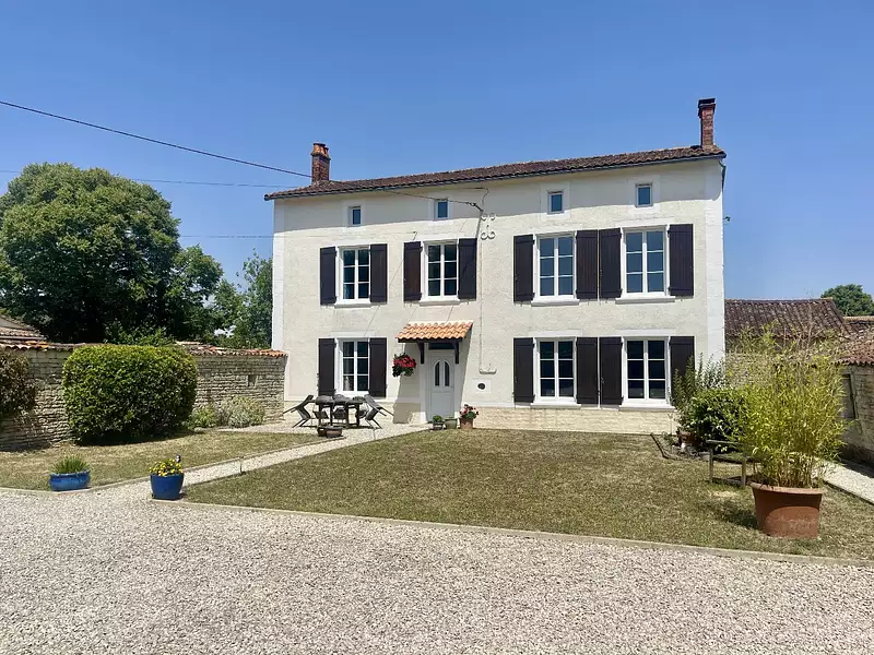 Maison, 136 m²