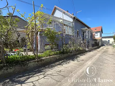 Maison, 166 m²
