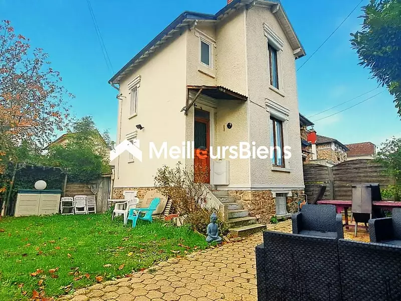 Maison, 75 m²