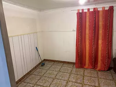 Maison, 196 m²