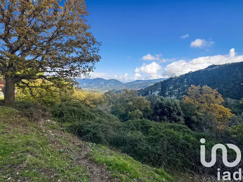 Terrain, 842 m²