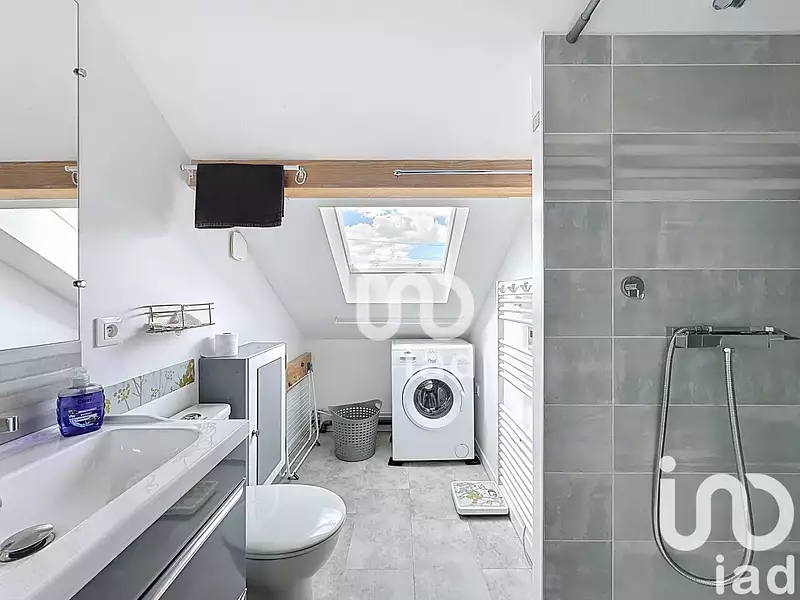 Maison, 248 m²
