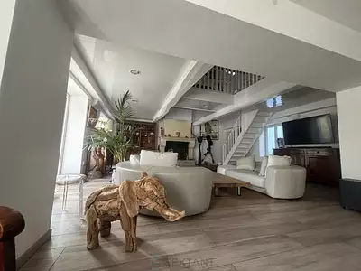 Maison, 414 m²