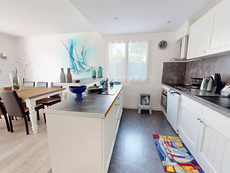 Maison, 143,82 m²