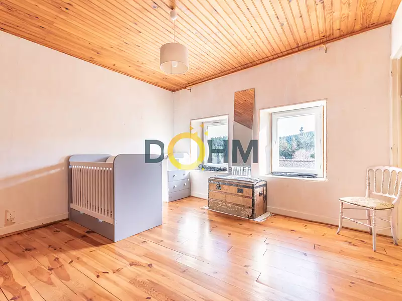 Maison, 146 m²