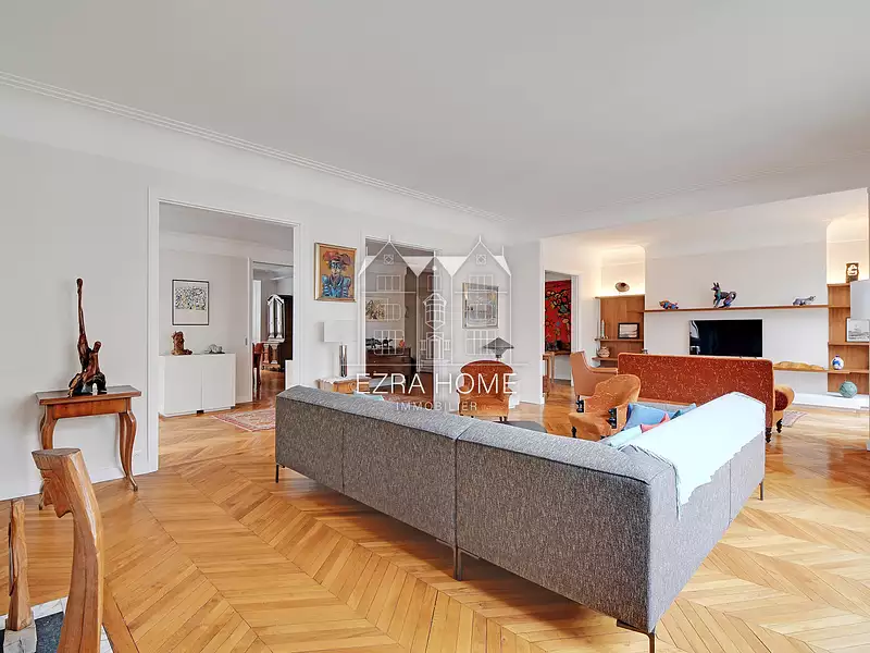 Appartement, 331 m²