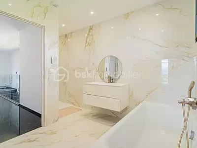 Maison, 184 m²