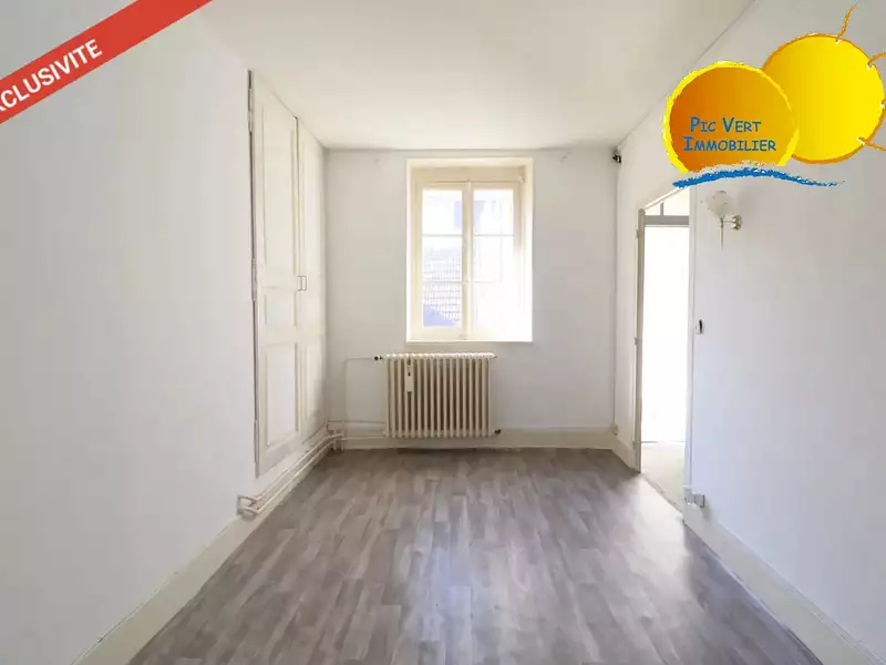 Immeuble, 128 m²