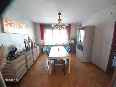 Maison, 163 m²