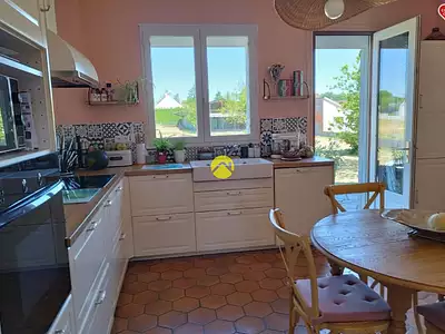 Maison, 200 m²
