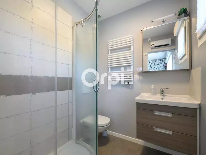 Maison, 170 m²
