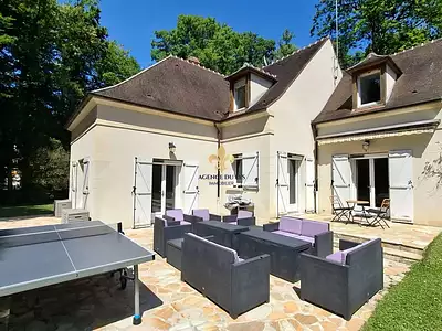 Maison, 205 m²