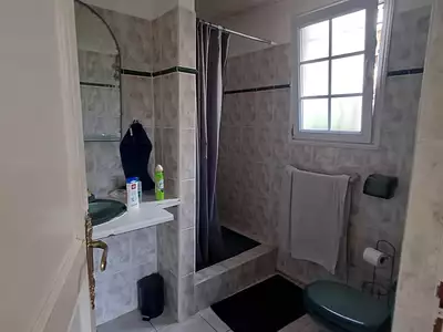 Maison, 250 m²