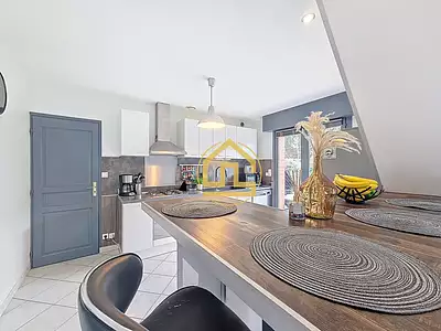 Maison, 160,6 m²