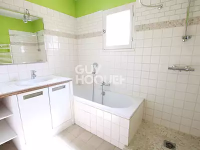 Maison, 107,74 m²