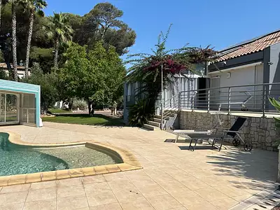 Maison, 210 m²