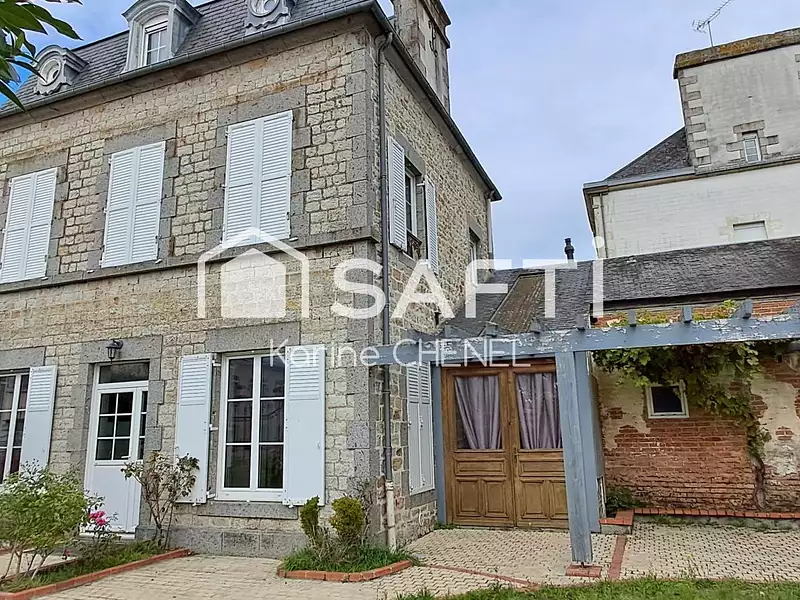 Maison, 165 m²