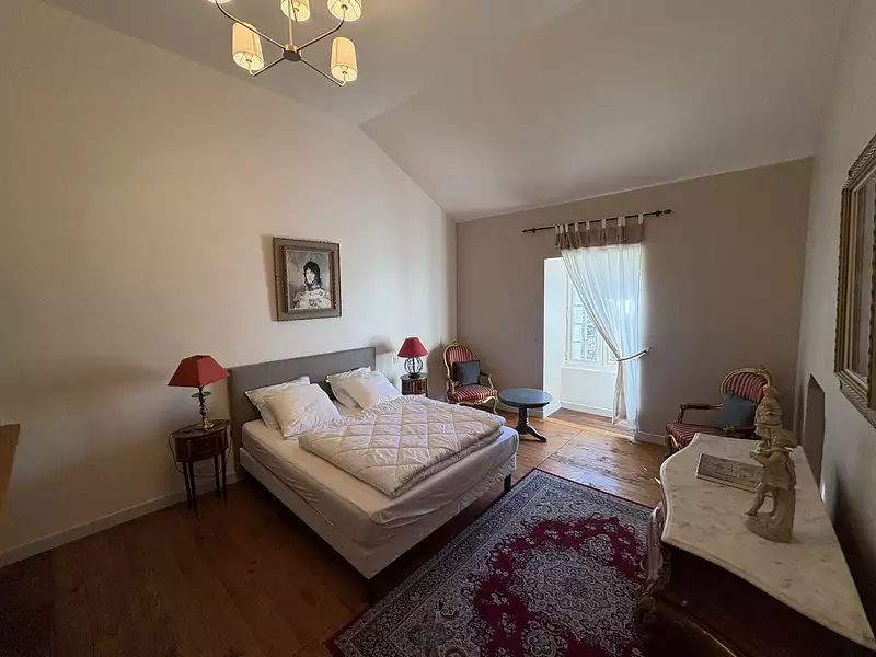 Maison, 450 m²