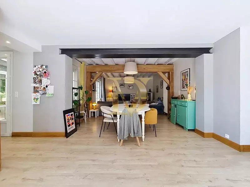 Maison, 148 m²