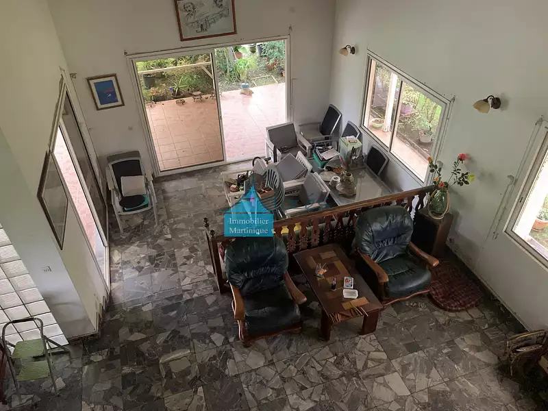 Maison, 230 m²