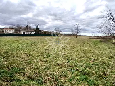 Terrain, 1 010 m²
