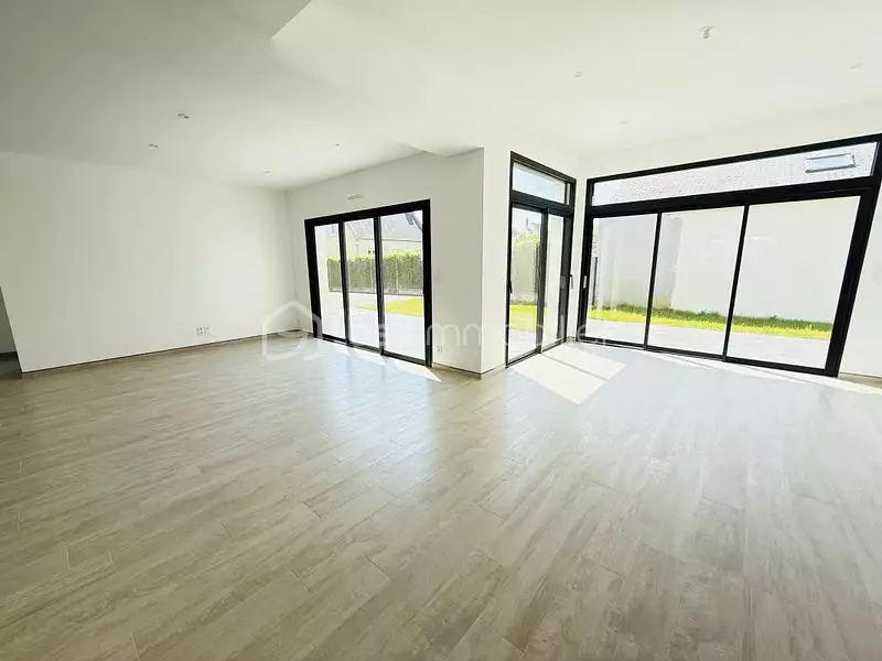 Maison, 162 m²