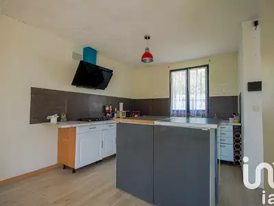 Maison, 99 m²
