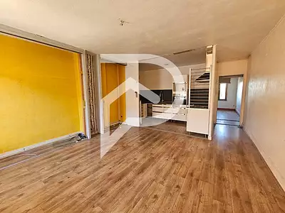 Immeuble, 185,04 m²