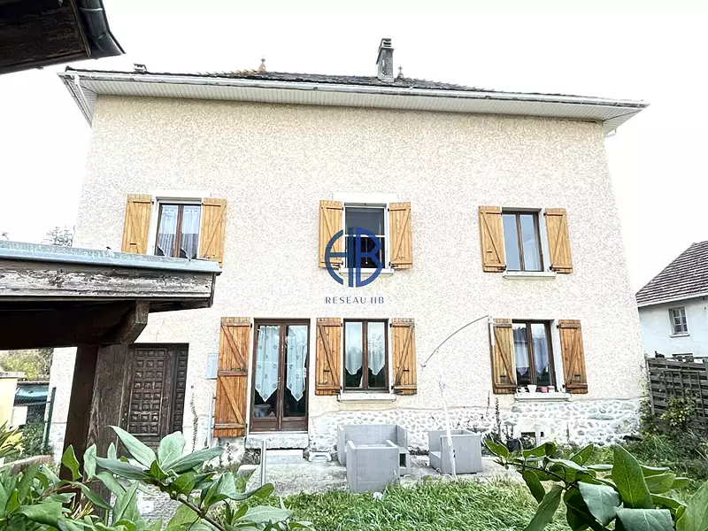 Maison, 155 m²