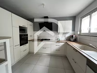Maison, 90 m²