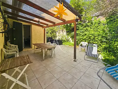 Maison, 180 m²