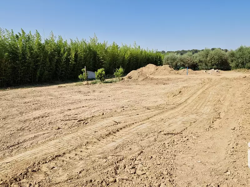 Terrain, 631 m²
