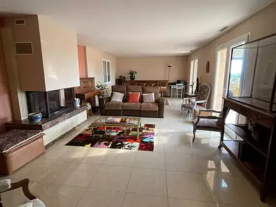 Maison, 163 m²
