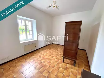 Maison, 225 m²