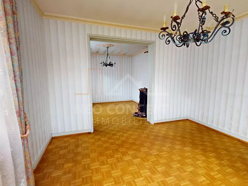 Maison, 122 m²