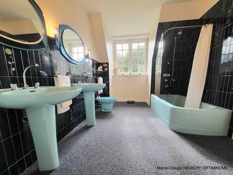 Maison, 267 m²