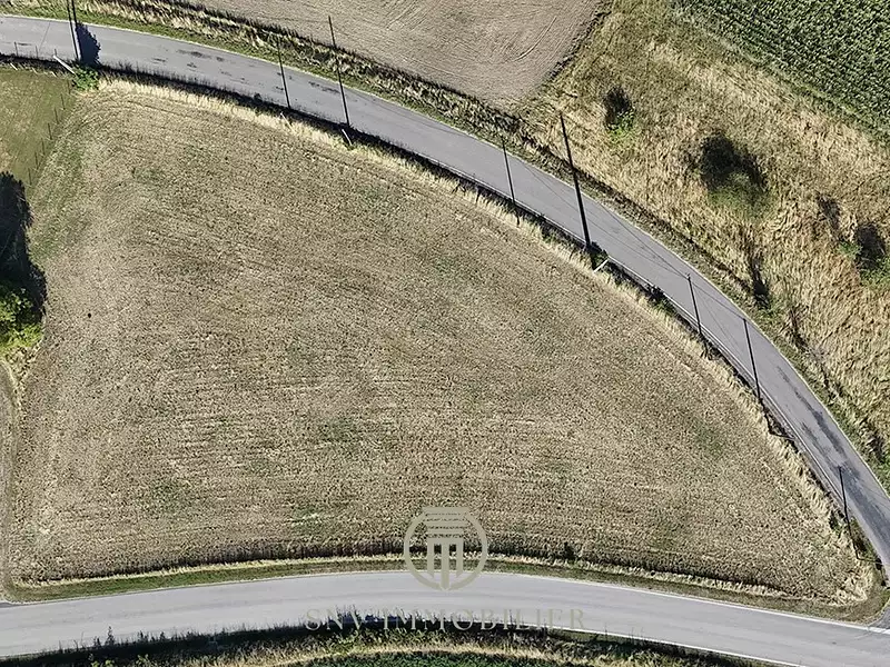 Terrain, 1 544 m²