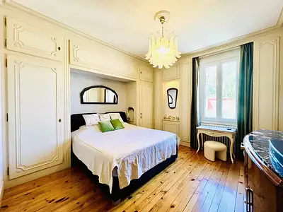 Maison, 275 m²