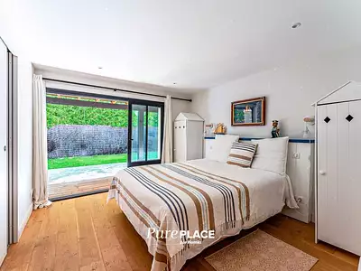 Maison, 278 m²